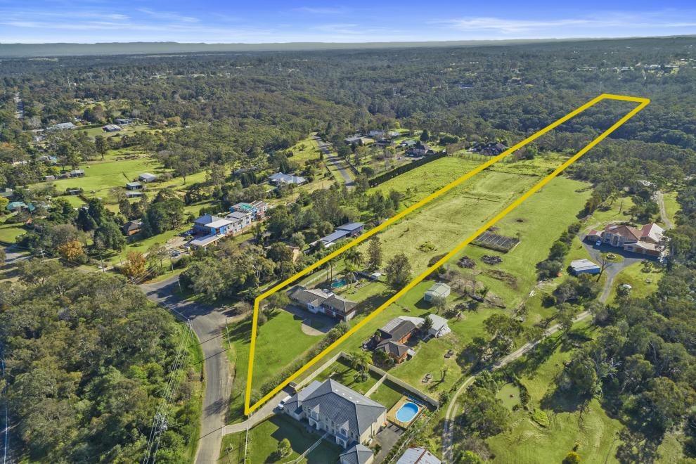 Rare 7 Acres in Coveted Annangrove