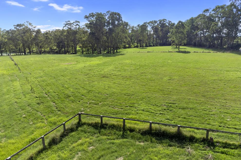 Large Luscious Acres in Historic Wilberforce
