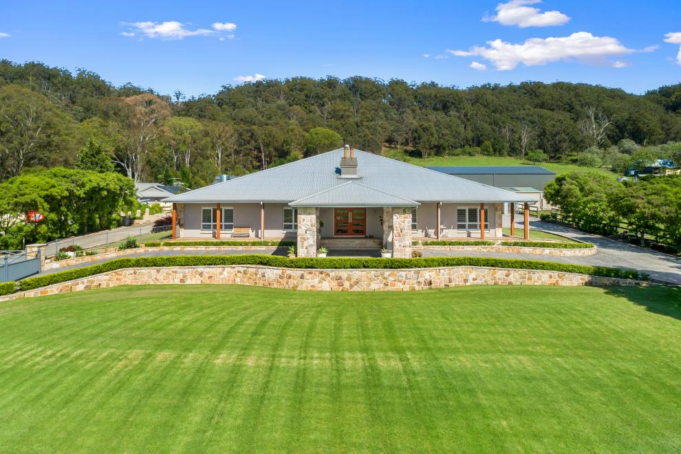 Luxury Rural Estate on the Nepean River