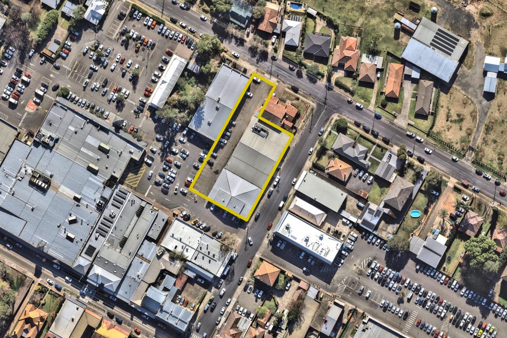 Central Commercial Property with Parking